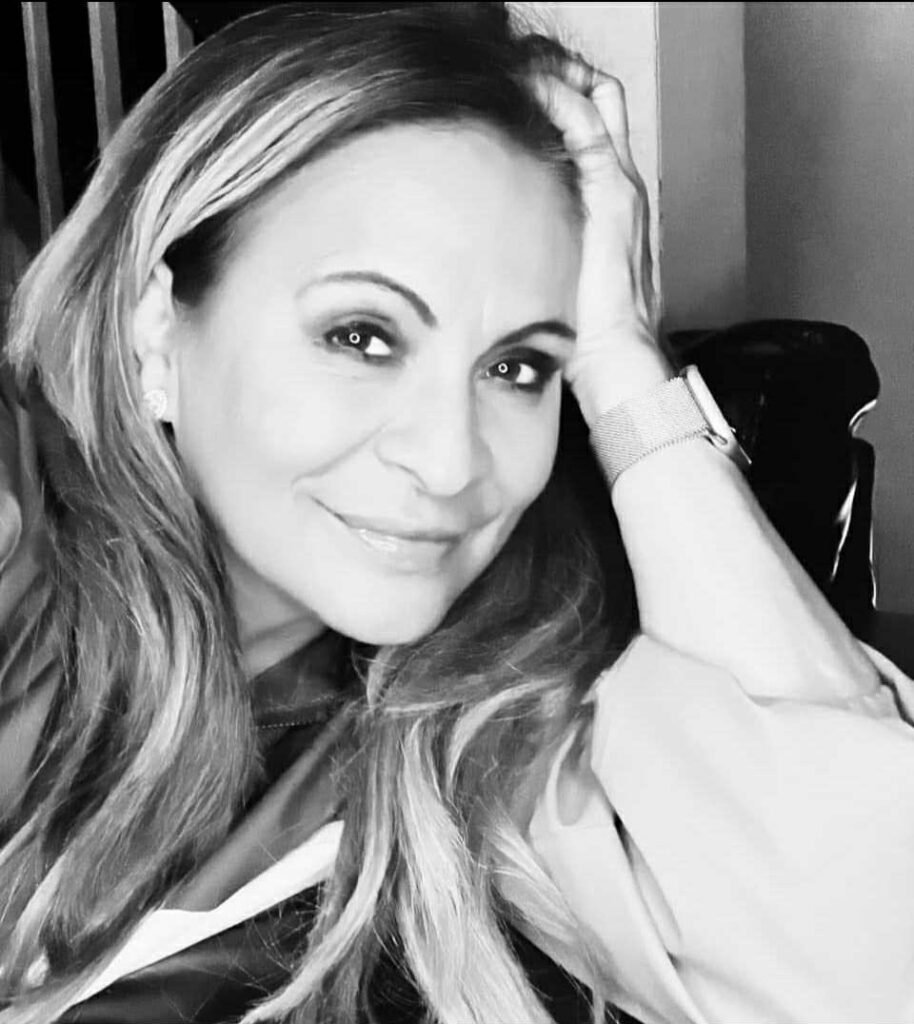 valentina valencia black and white